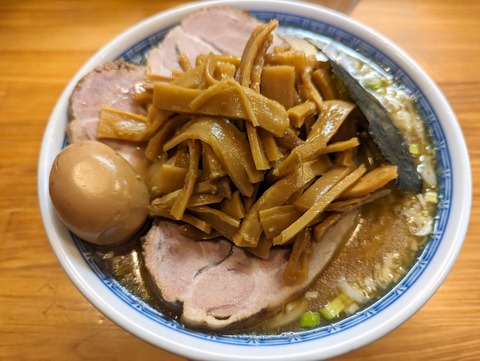 としおか　新塩ラーメン