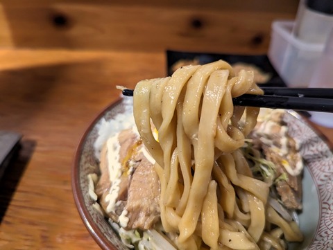 さなじ　麺
