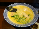 樹真　濃厚味玉塩そば