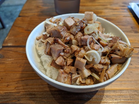 逆流 ランチ肉めし