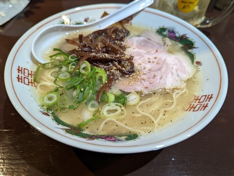 ラーメンいっぽ ラーメン塩