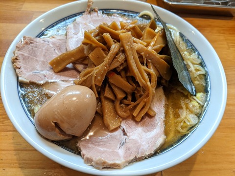 としおか 新塩ラーメン