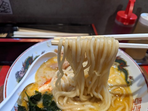 逆流　麺