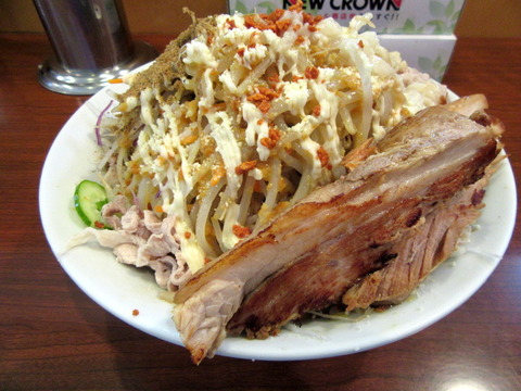 メガガンジャ メガ冷やし中華