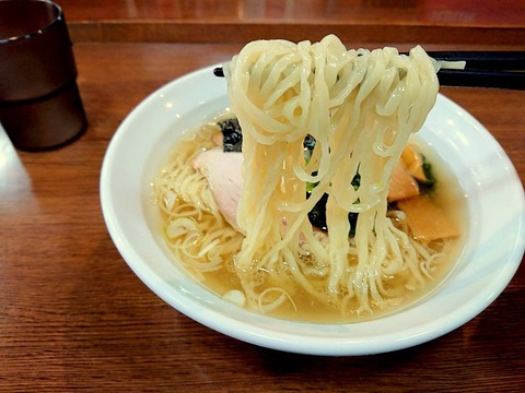 らーめん一辰　麺