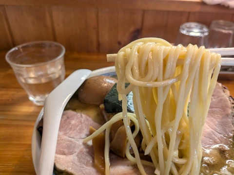 としおか 麺