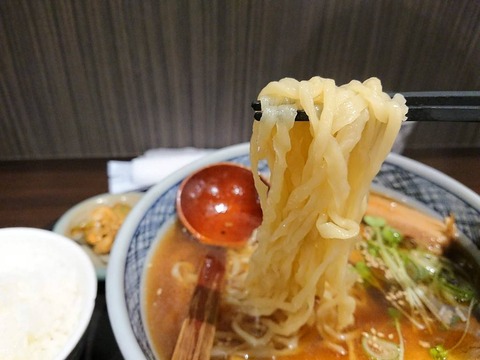 満月 麺