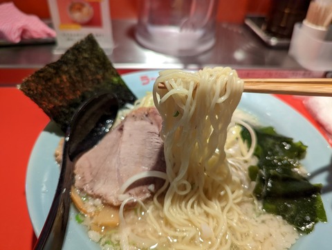 マルミャー 麺