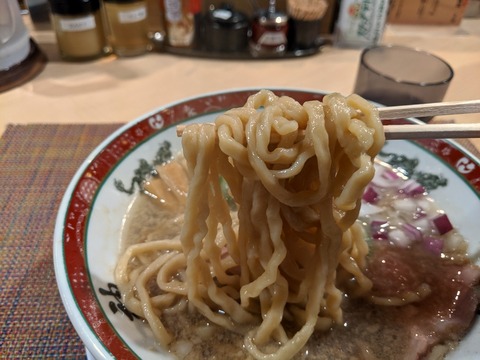 セアブラノ神 麺
