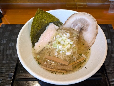 華漸 塩ラーメン