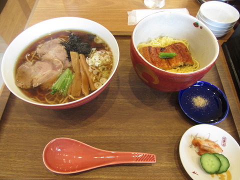 くら馬 ラーメンセット