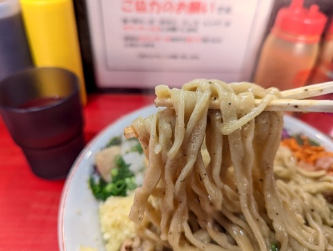 鷹の目　麺
