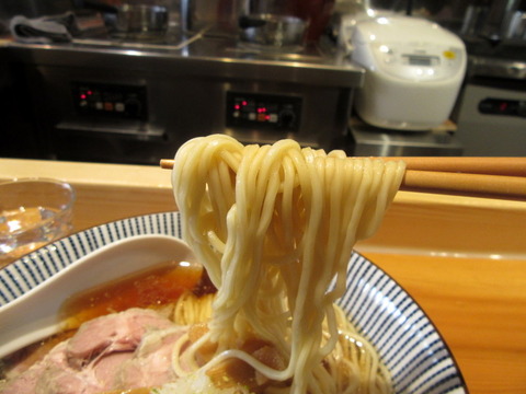 坂本01 麺