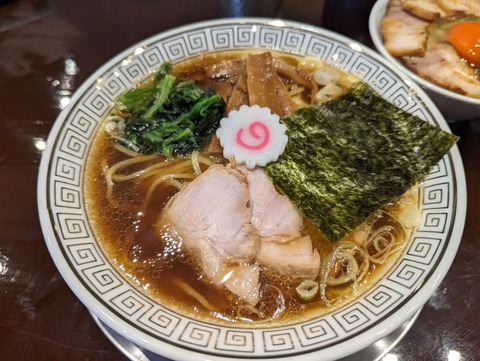 MANPEI 生姜しょうゆラーメン