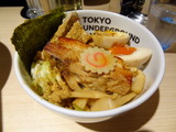 UGR アンダーグラウン丼