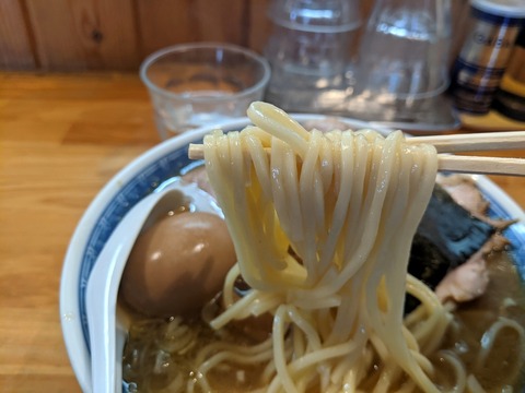 としおか　麺