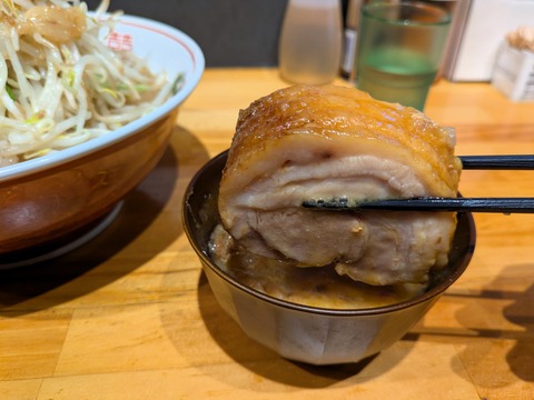 ブタゴリラ (3)