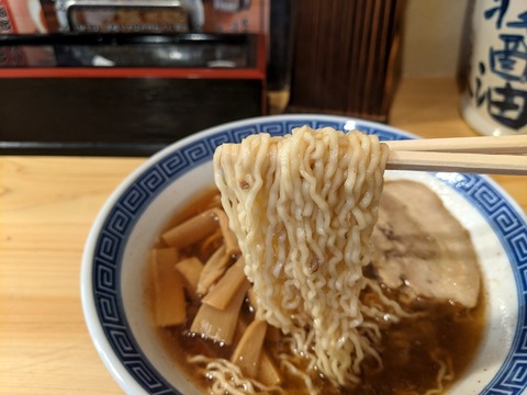 豆天狗　麺