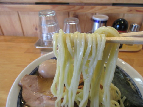 としおか　麺