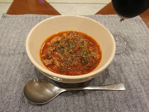 自宅麺　牛すじトマト煮
