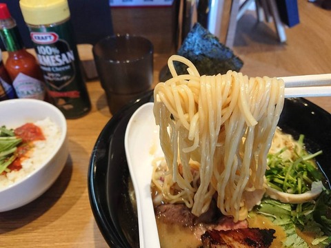 桔梗と空 麺