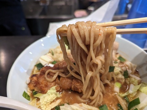 板橋パーコーパーコー　麺