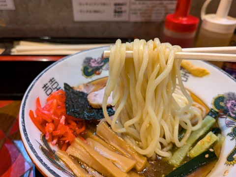 逆流 麺