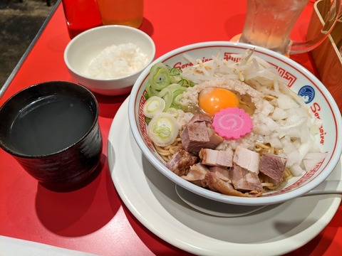 ソラノイロ食堂　油そば