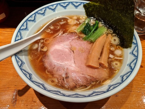 なるみや　ラーメン