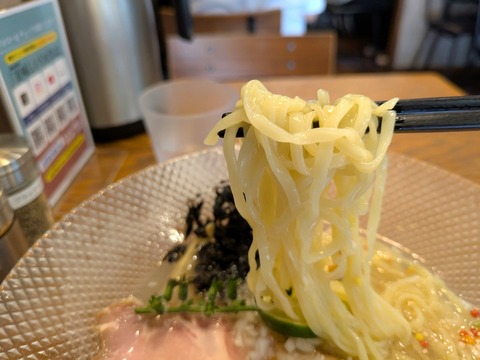 伊東中華そば (2)