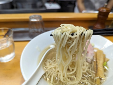 喜富　麺1