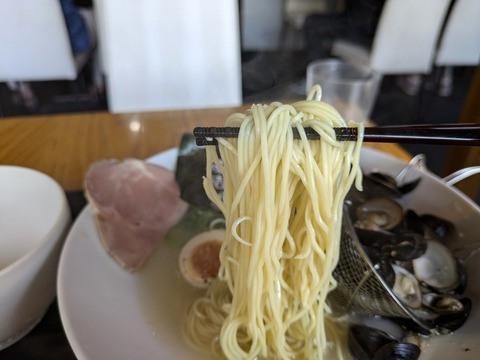 かみあり製麺　麺
