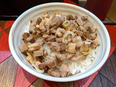 逆流 ランチB (肉めし)