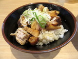 つむじ　肉ご飯
