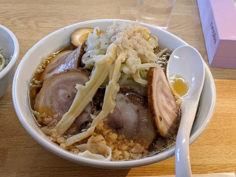 らーめん ぬーぼう 爆中華デラックス