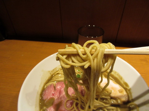 つきひ　麺