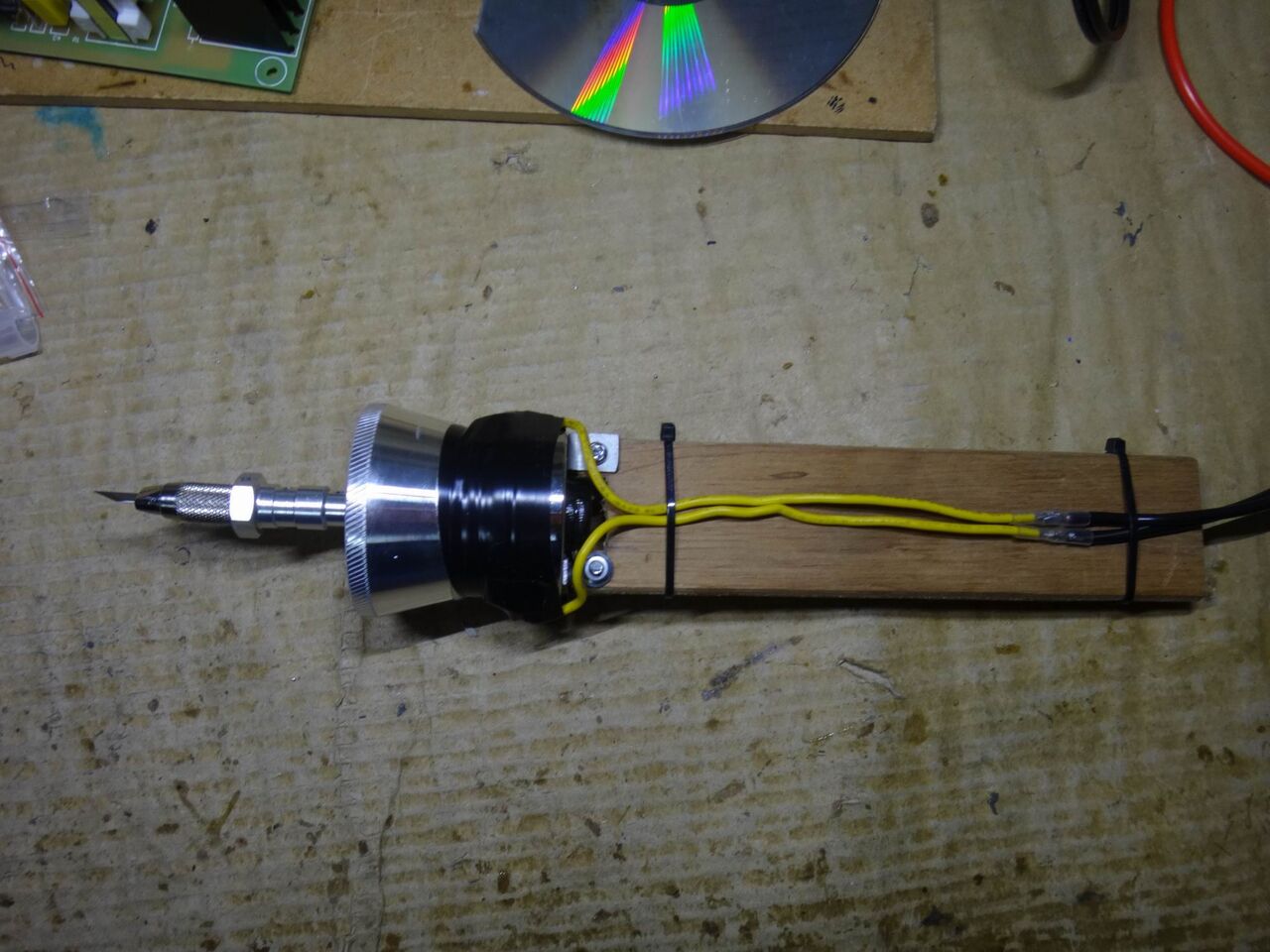 超音波カッターを自作できないかと妄想 : tek2465のblog 超音波カッターを自作できないかと妄想 : tek2465のblog