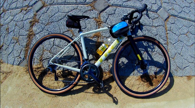 グラベルタイヤ】CHAOYANG FLYING DIAMOND 700 × CHAOYANG フライング