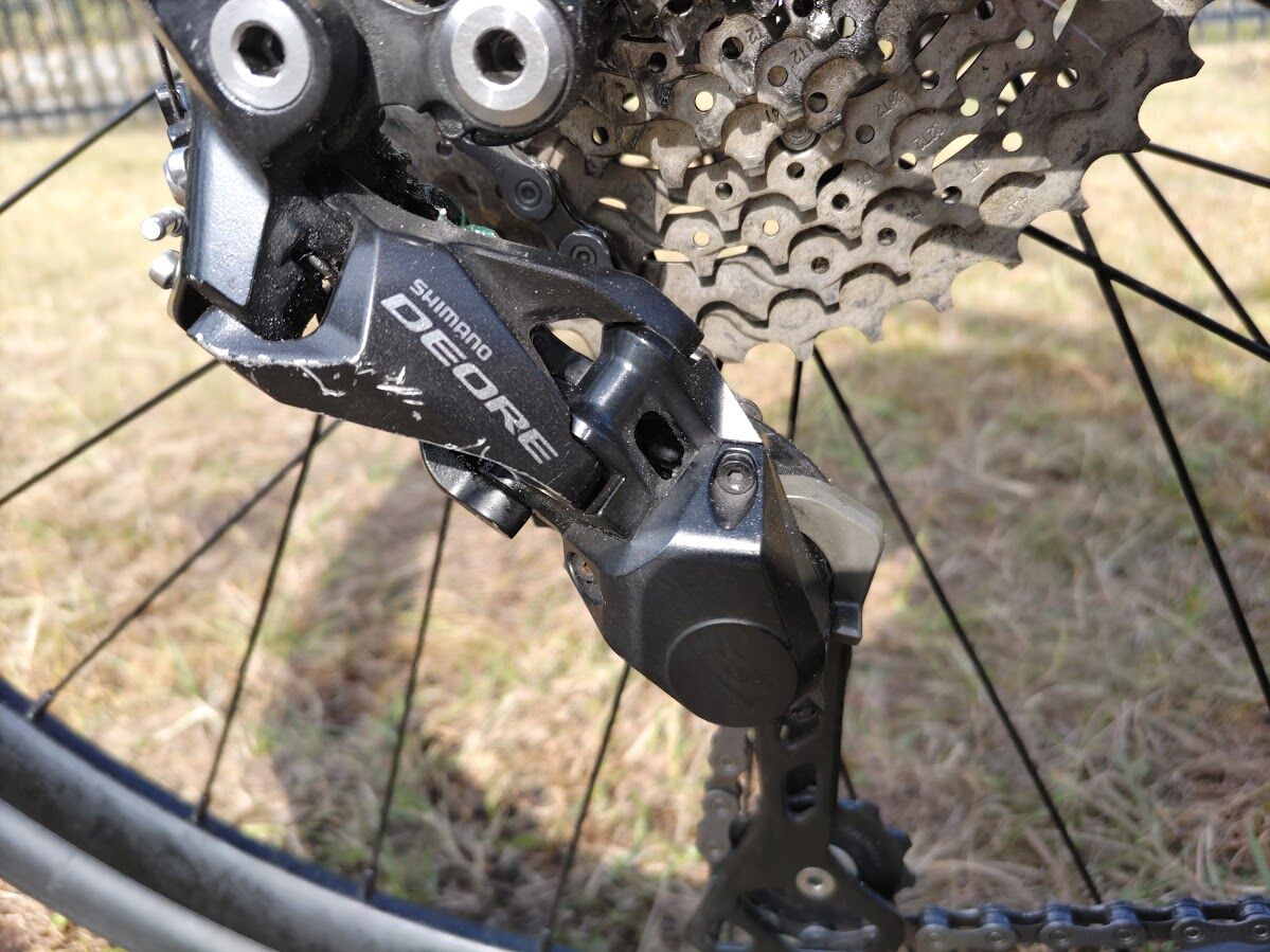 買って十分でコンポ載せ替えされるクロスバイク！？ : だらだらポタリング