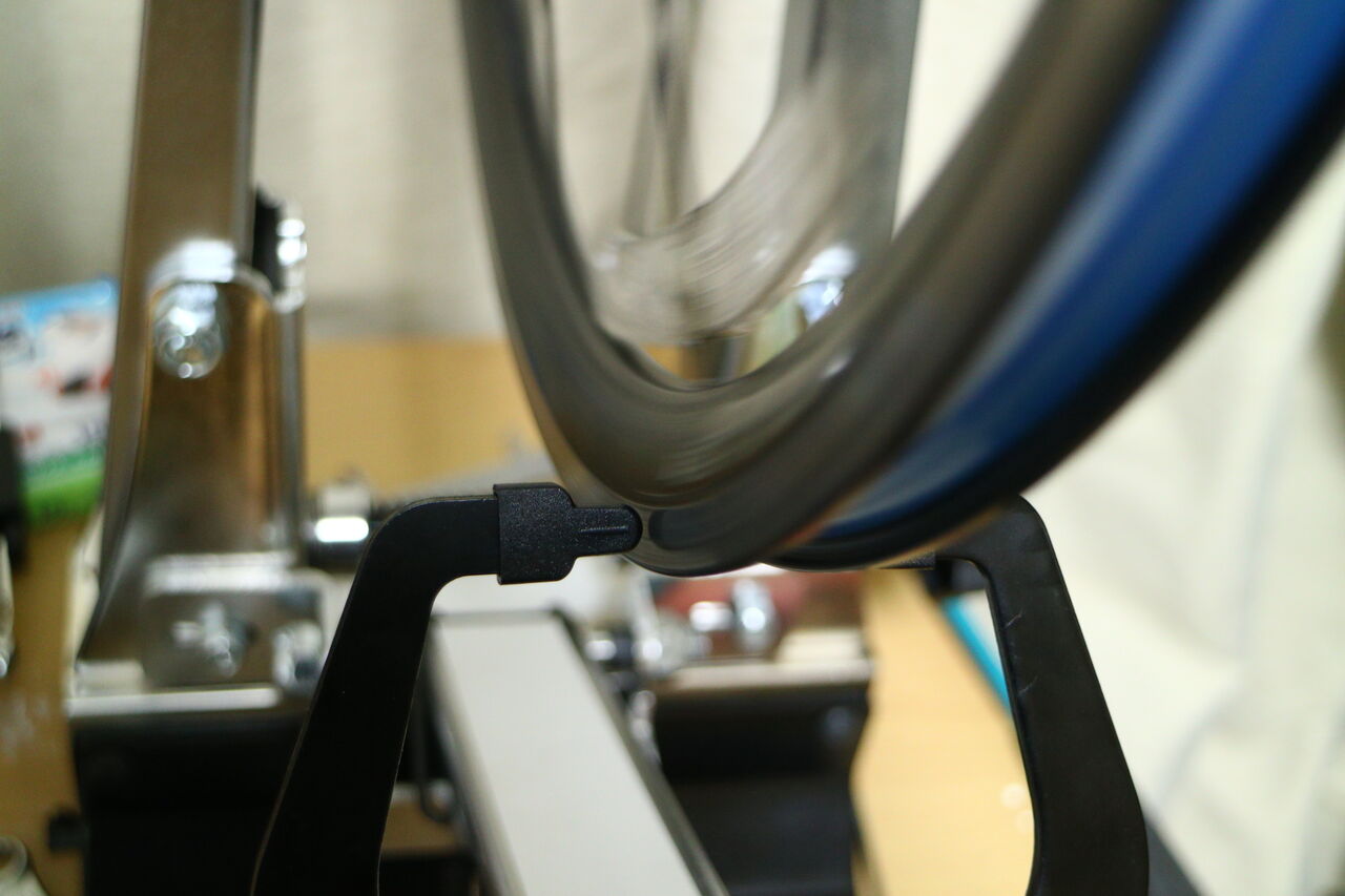 PWT の振れ取り台を導入 : だらだらポタリング