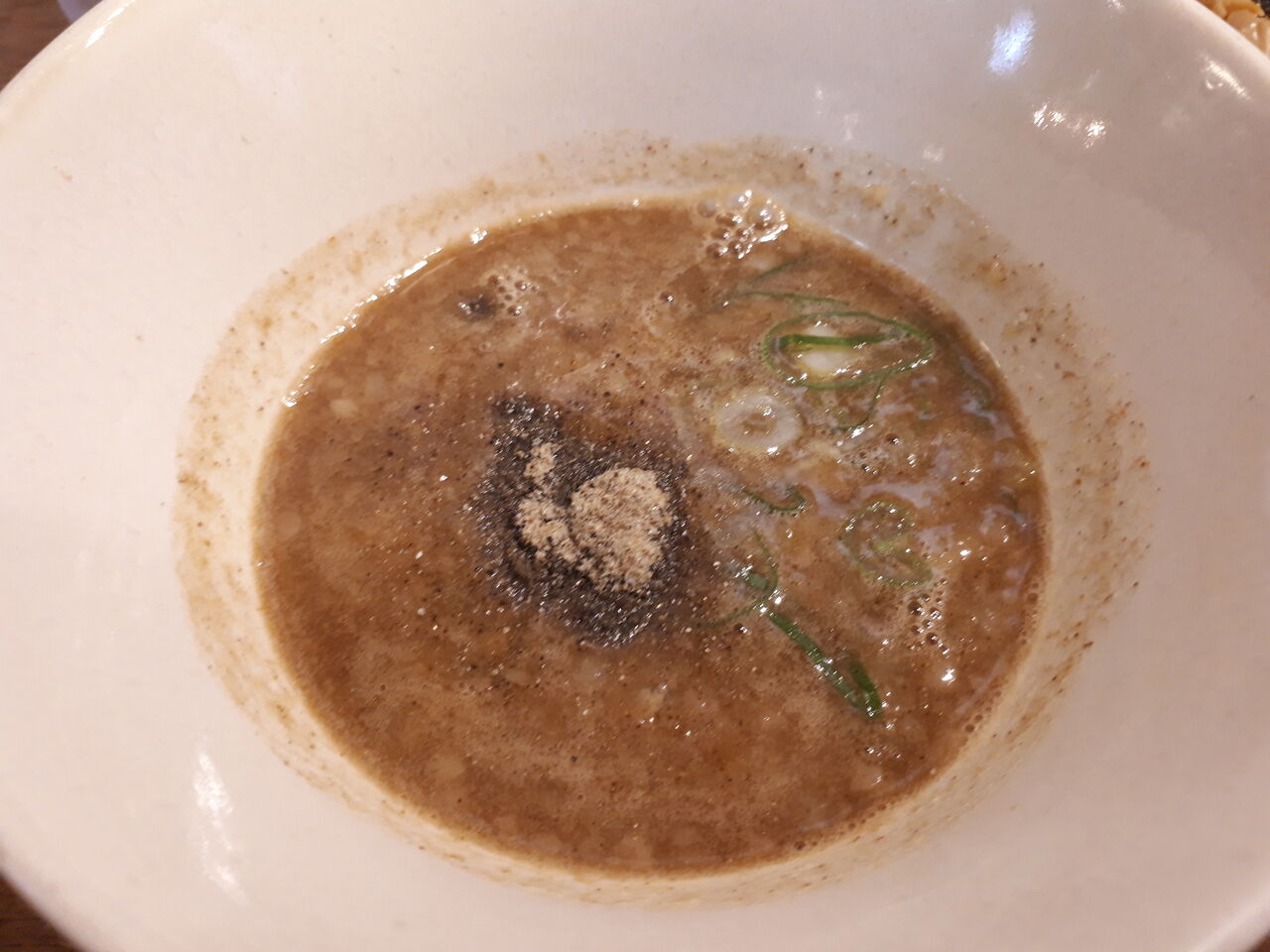日吉で煮干しがふんだんに使われているつけ麺 濃厚煮干しそば 麺匠 濱星 日吉 つけ麺 日々是グルメ 贅沢三昧 理想 な外食記録 日吉で煮干しがふんだんに使われているつけ麺 濃厚煮干しそば 麺匠 濱星 日吉 つけ麺 日々是グルメ 贅沢三昧 理想 な外食記録