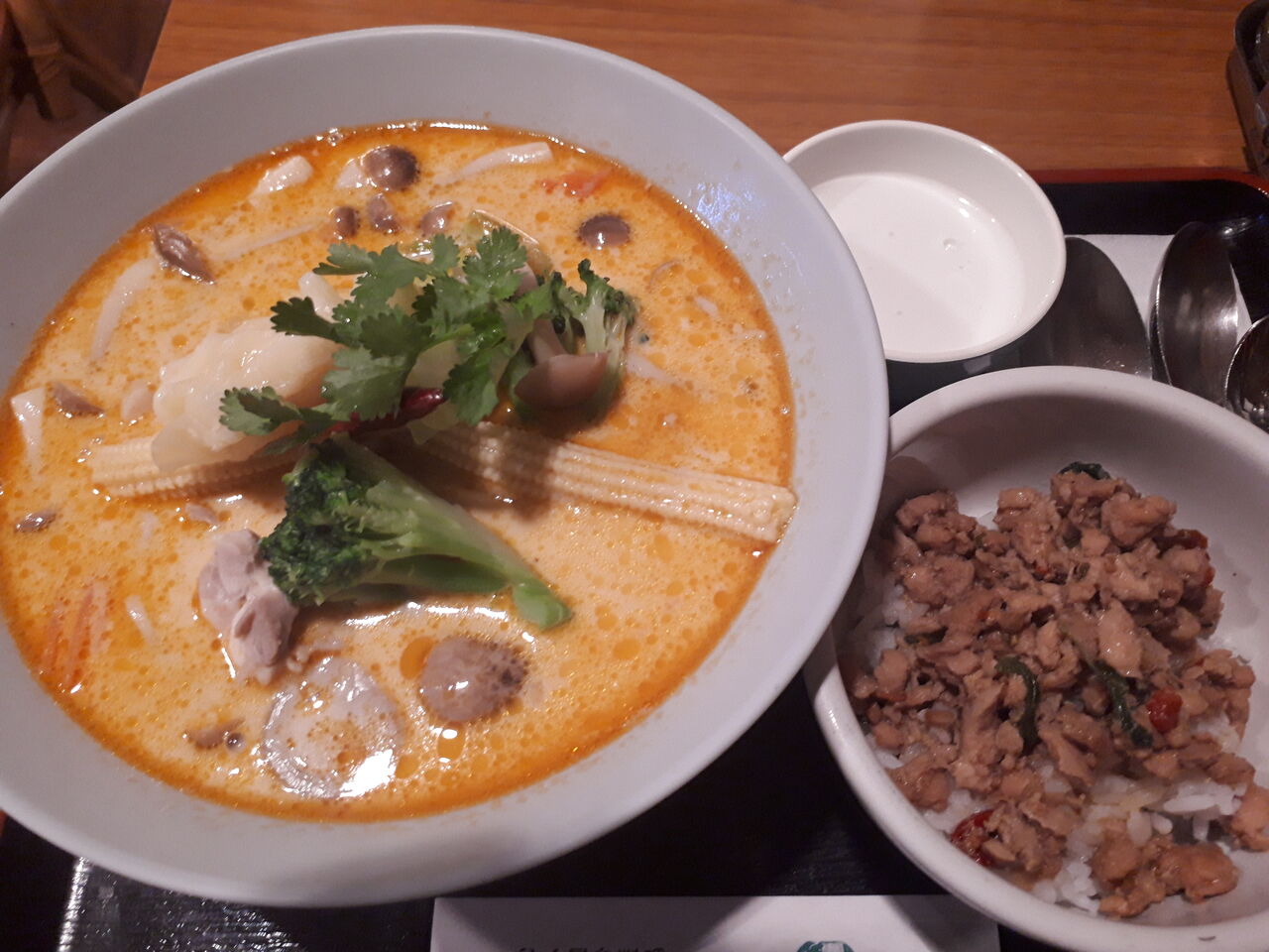 新宿の伊勢丹でタイ料理 チャンパー 伊勢丹会館店 新宿 タイ料理 日々是グルメ 贅沢三昧 理想 な外食記録