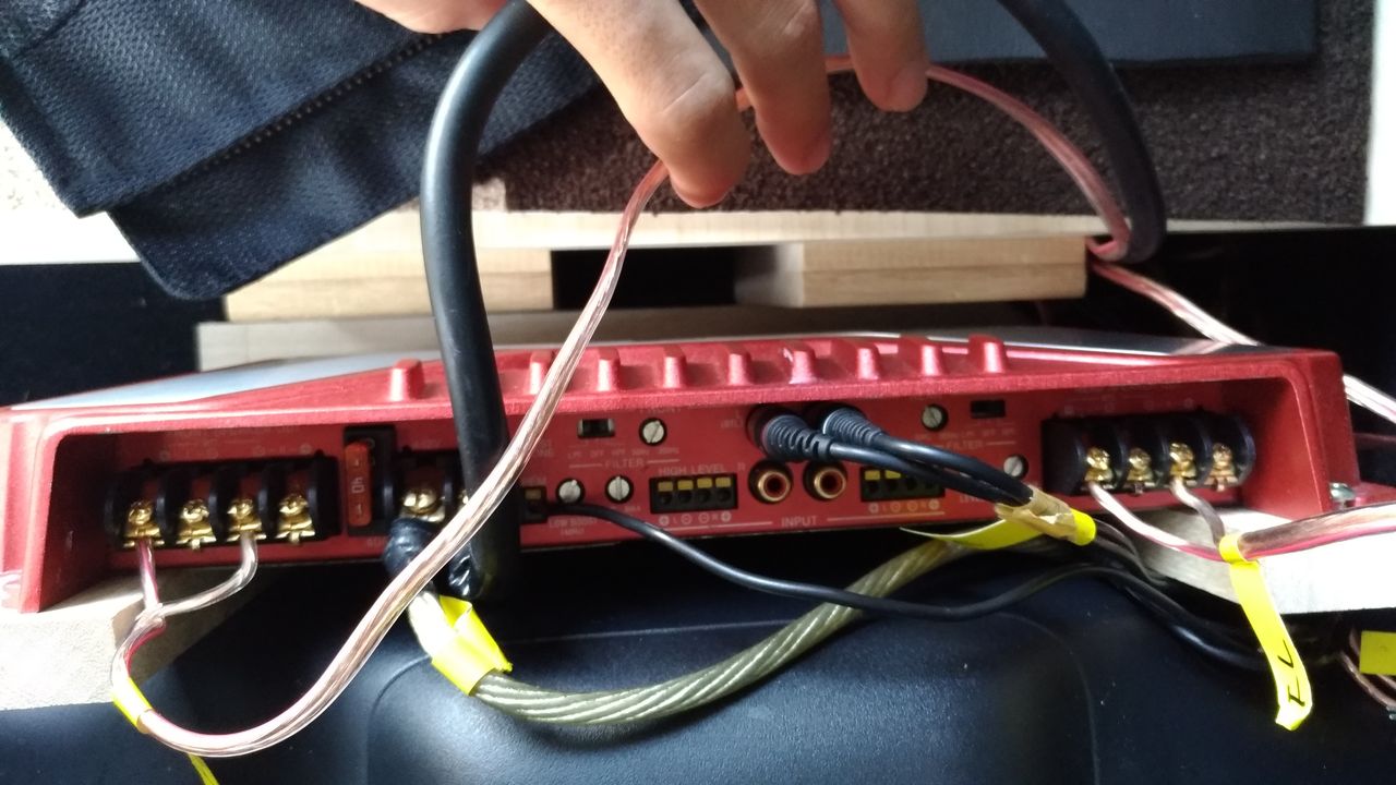 アクア フロントスピーカー配線分けてみた スピーカー テクの独り言 アクア フロントスピーカー配線分けてみた スピーカー テクの独り言