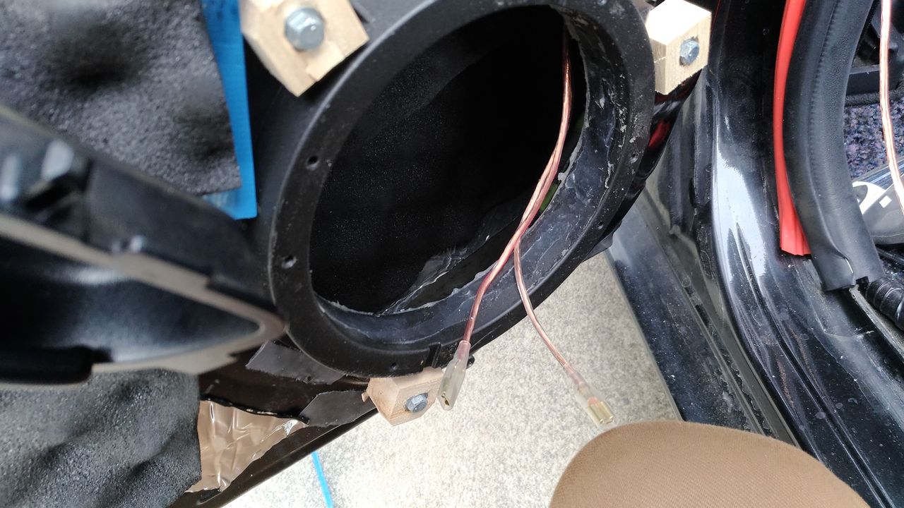 アクア スピーカーケーブル交換 Fospower テクの独り言