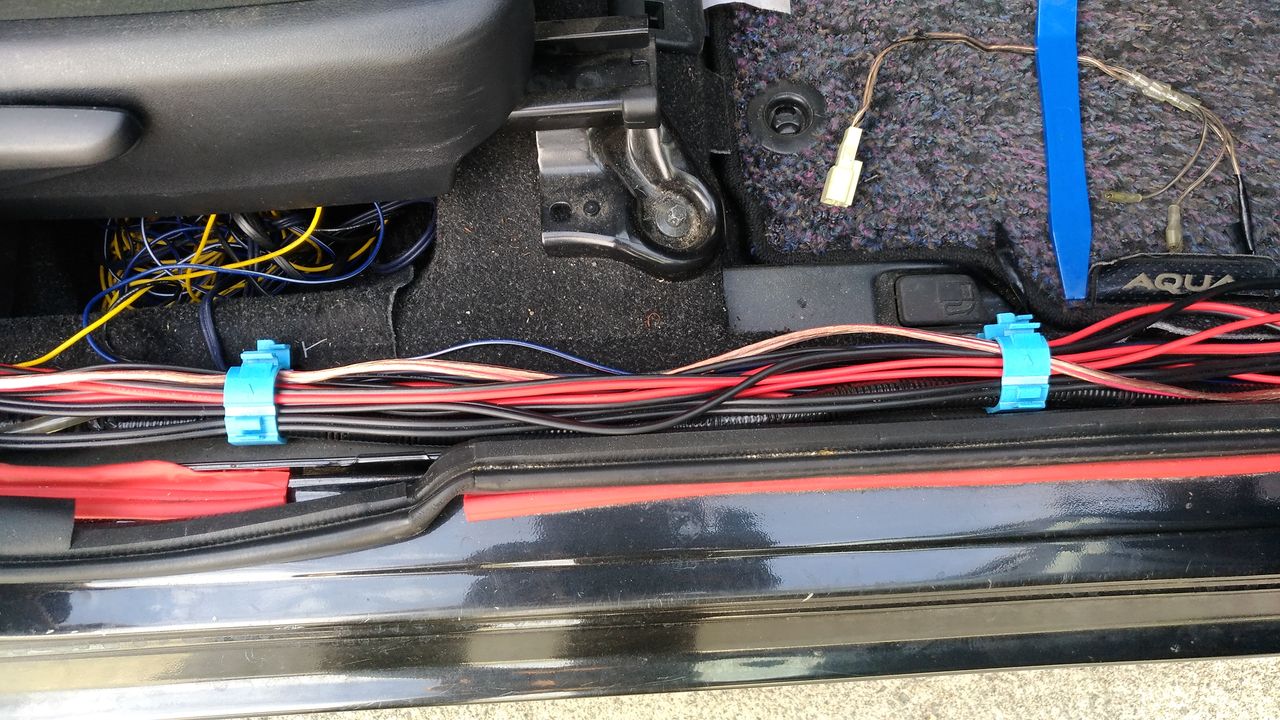 アクア スピーカーケーブル交換 Fospower テクの独り言