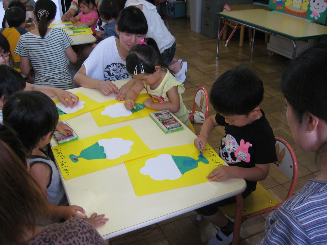 ニコ プール遊び 絵画 かき氷 パート２ 子育て支援ブログ てくてく