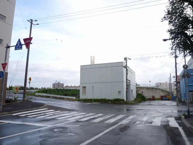 ぷらぷら電話局めぐり : NTT東日本 南2条とう道基地局