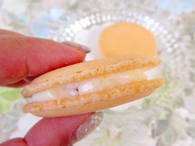 今年も登場 銀座ミツバチプロジェクト パティスリー西洋銀座の銀座はちみつマカロン 社長秘書がすすめる 手土産お菓子