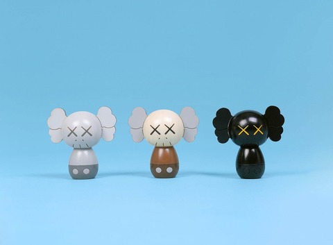 kaws-holiday-japan-3