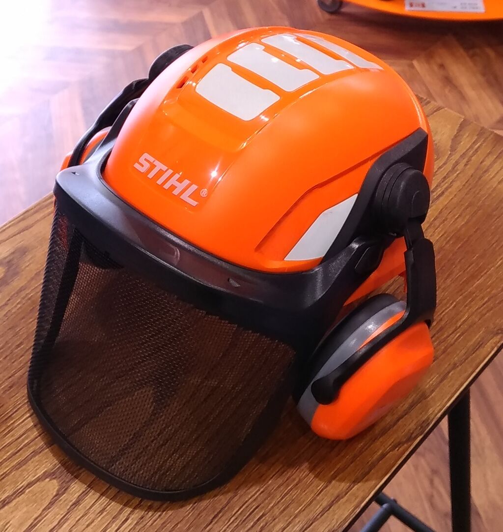 STIHL ヘルメット 全種ご用意しております☆ : 石川県 STIHL SHOP 